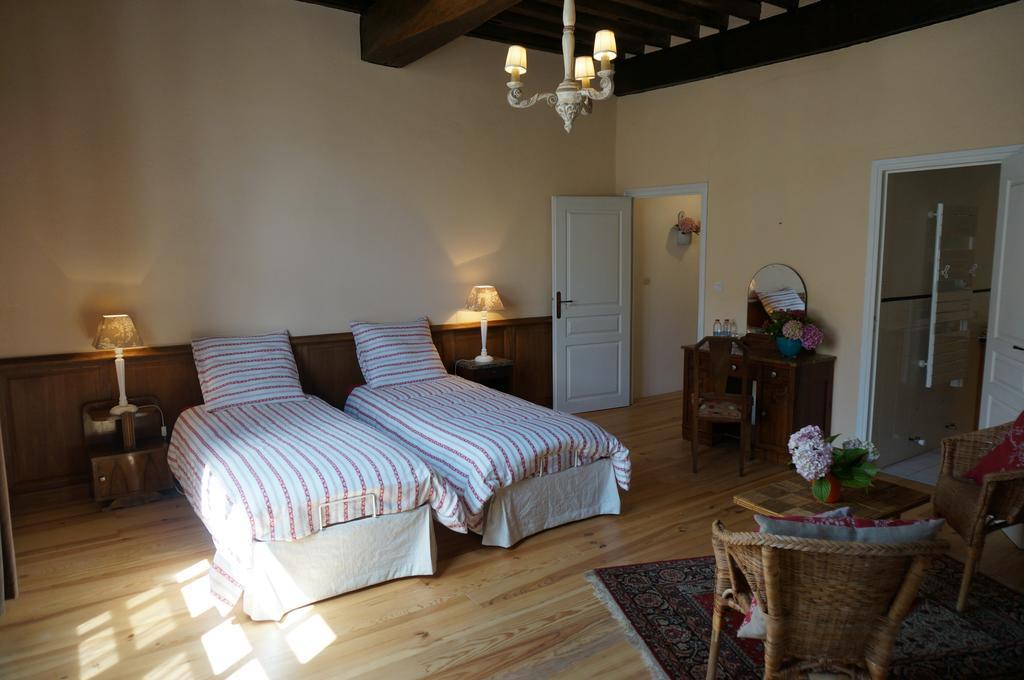 Bed and Breakfast Maison Arriu Montaut  Pokoj fotografie
